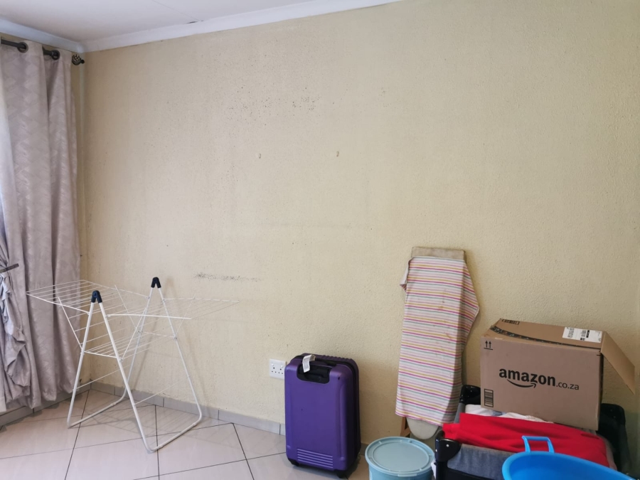 3 Bedroom Property for Sale in Brackendowns Gauteng