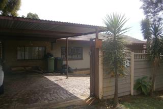 4 Bedroom Property for Sale in South Crest Gauteng