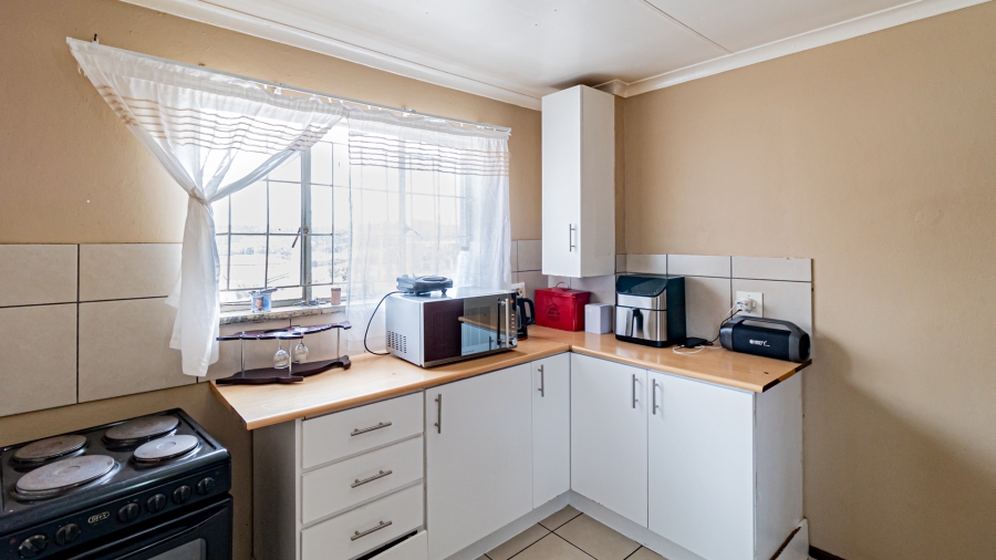 3 Bedroom Property for Sale in Liefde en Vrede Gauteng
