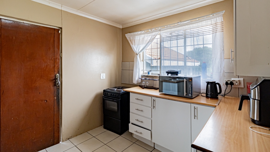 3 Bedroom Property for Sale in Liefde en Vrede Gauteng
