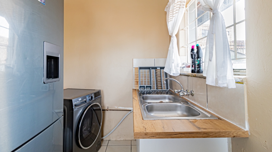 3 Bedroom Property for Sale in Liefde en Vrede Gauteng