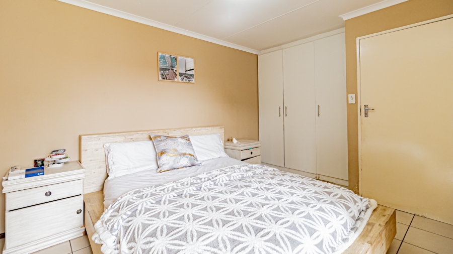 3 Bedroom Property for Sale in Liefde en Vrede Gauteng