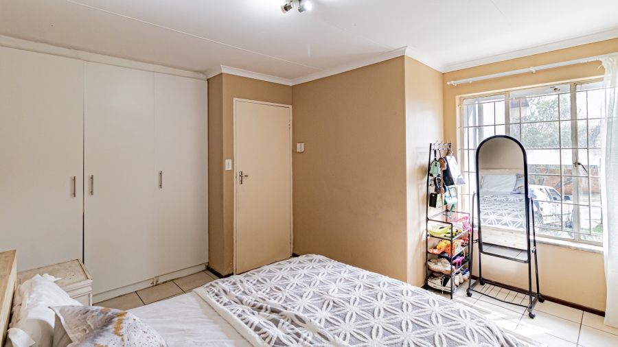 3 Bedroom Property for Sale in Liefde en Vrede Gauteng