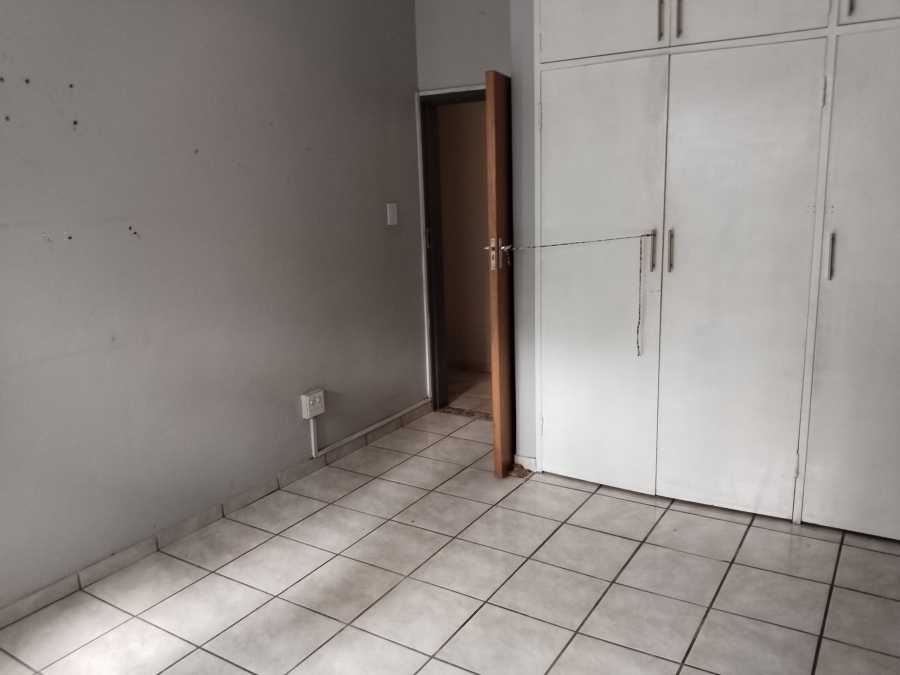3 Bedroom Property for Sale in Dorandia Gauteng