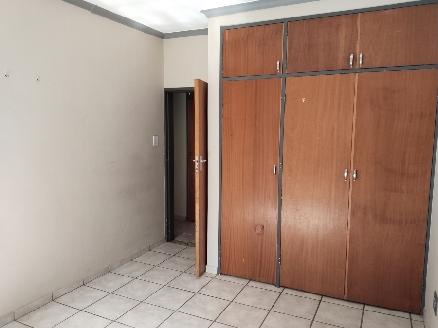3 Bedroom Property for Sale in Dorandia Gauteng