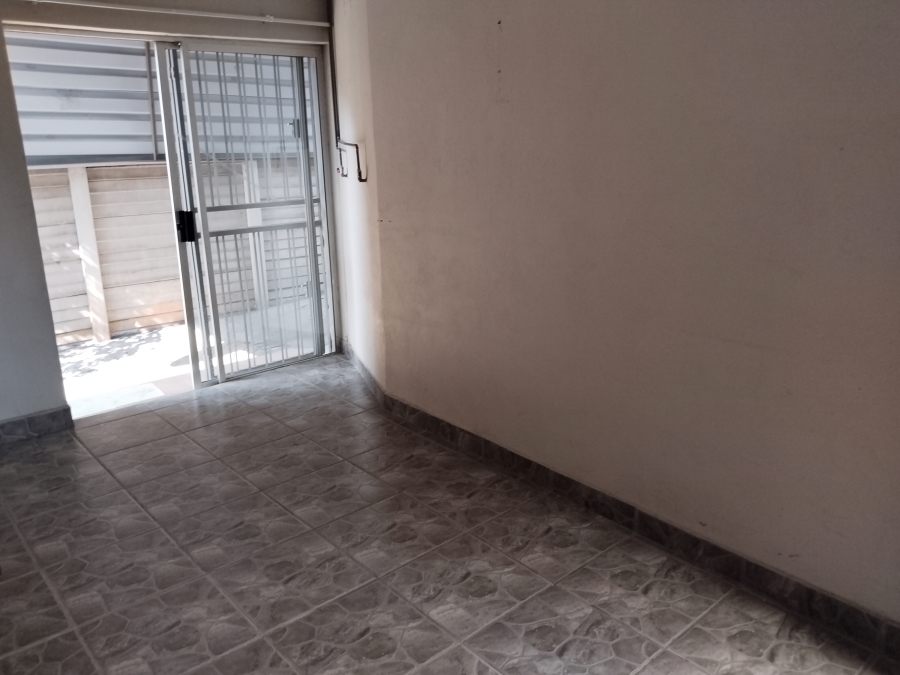 3 Bedroom Property for Sale in Dorandia Gauteng
