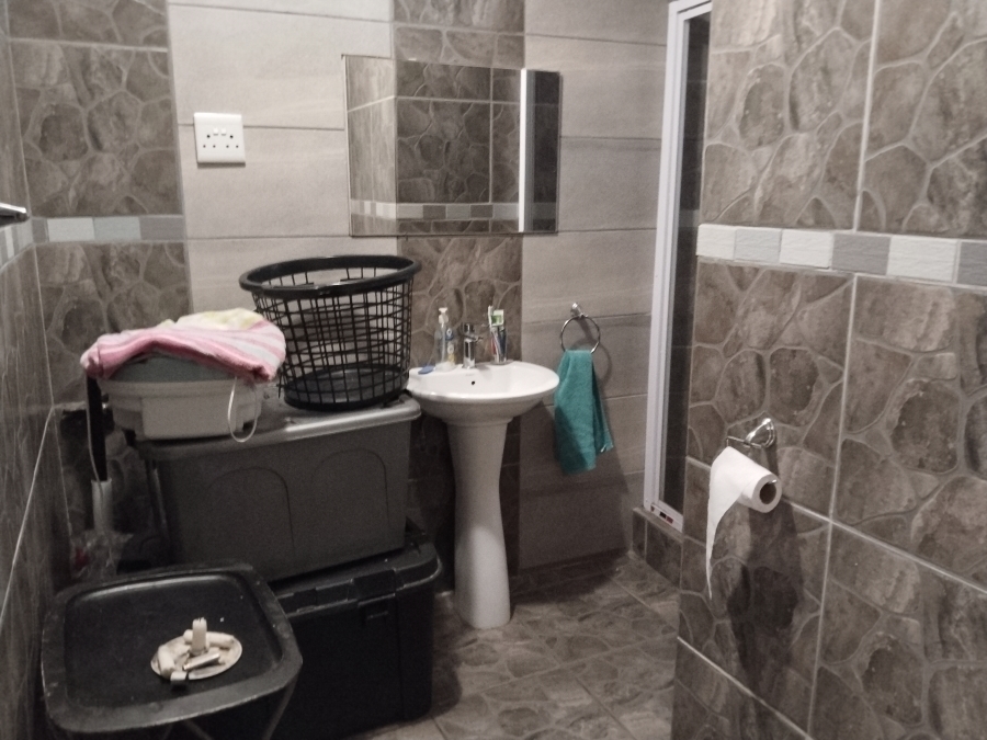 3 Bedroom Property for Sale in Dorandia Gauteng