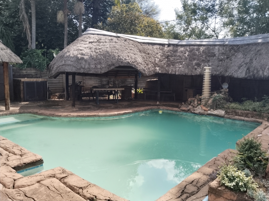 3 Bedroom Property for Sale in Dorandia Gauteng