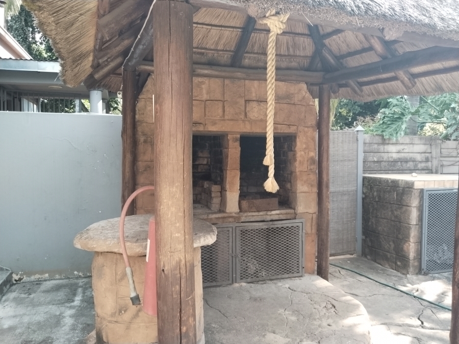 3 Bedroom Property for Sale in Dorandia Gauteng