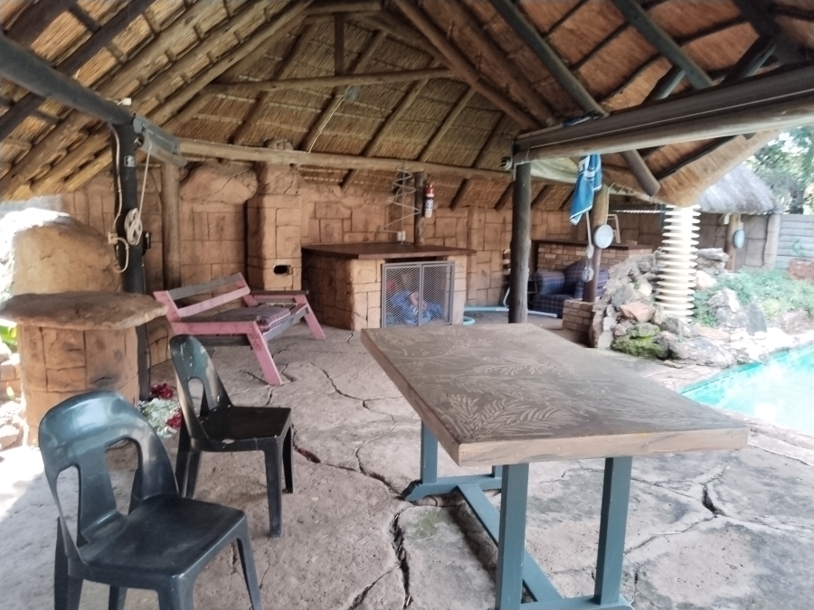 3 Bedroom Property for Sale in Dorandia Gauteng