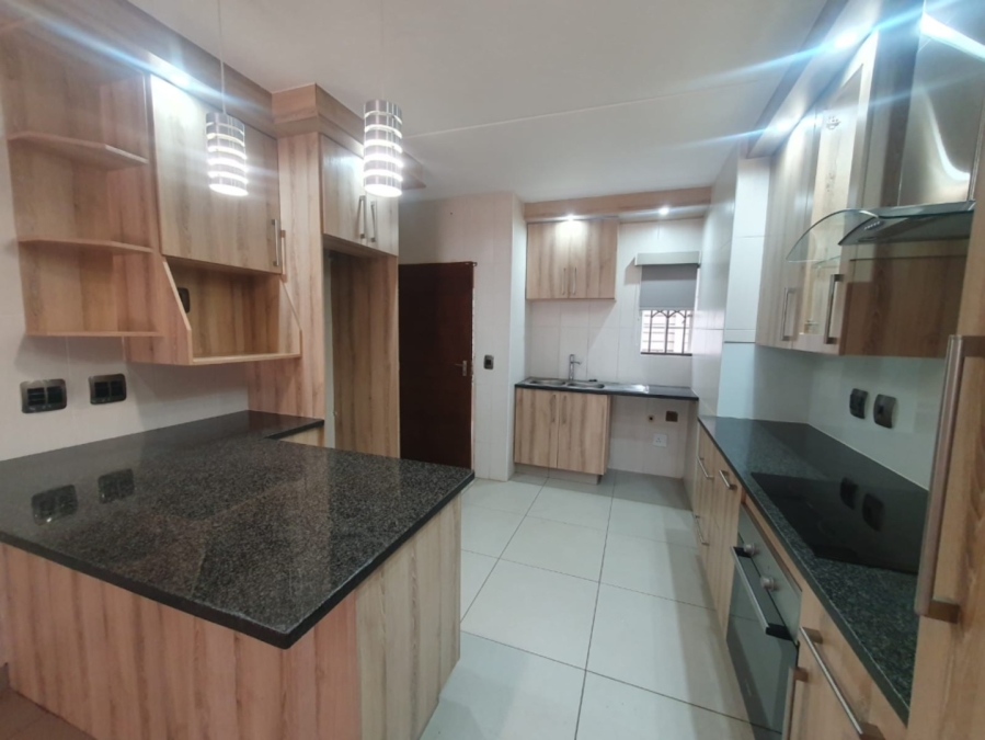 To Let 2 Bedroom Property for Rent in Benoni AH Gauteng