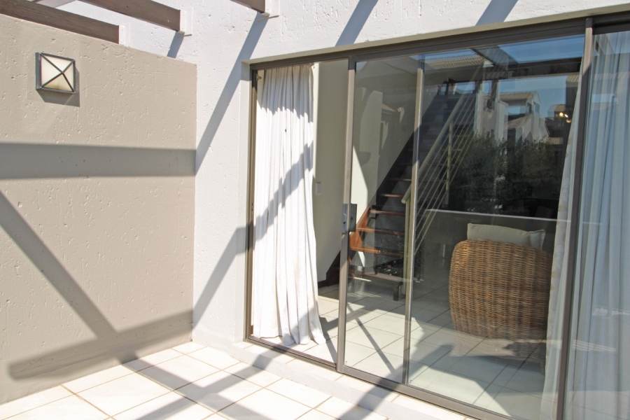 2 Bedroom Property for Sale in Bryanston Gauteng