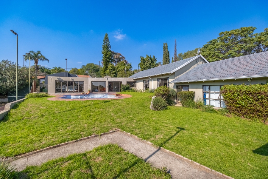 4 Bedroom Property for Sale in Norscot Gauteng