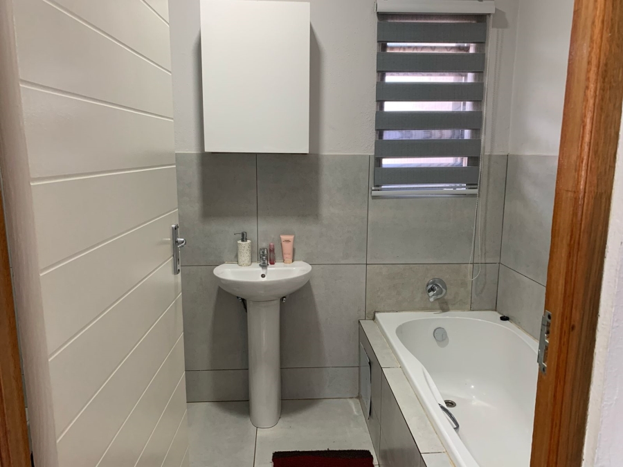 3 Bedroom Property for Sale in Westonaria Gauteng