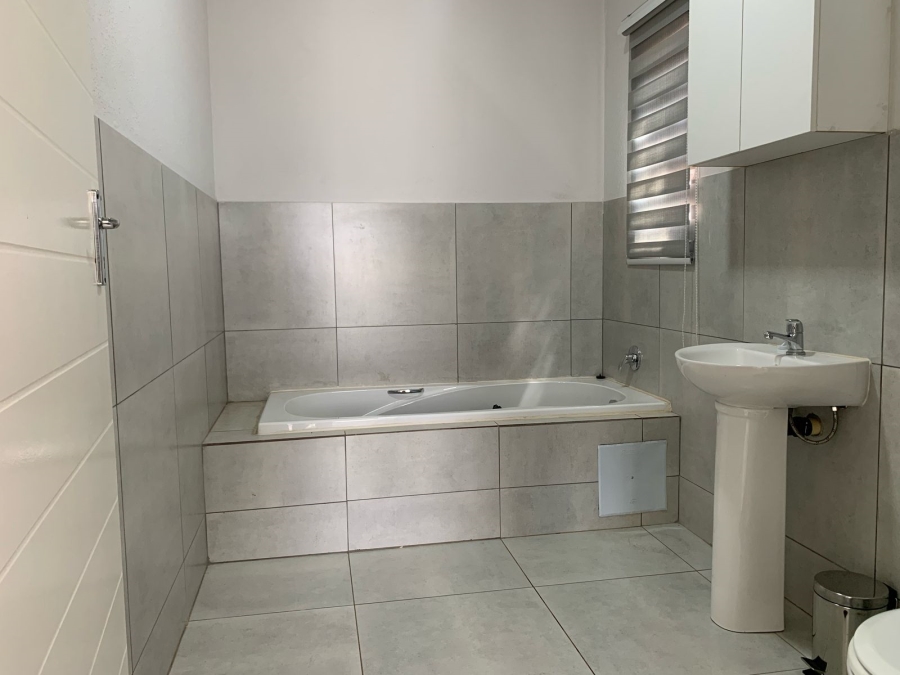3 Bedroom Property for Sale in Westonaria Gauteng