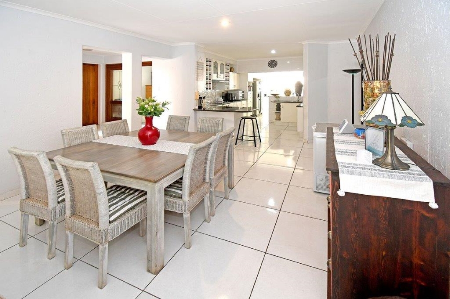 3 Bedroom Property for Sale in Marais Steyn Park Gauteng