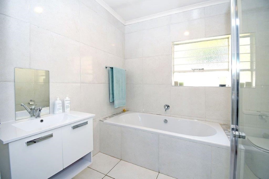 3 Bedroom Property for Sale in Marais Steyn Park Gauteng