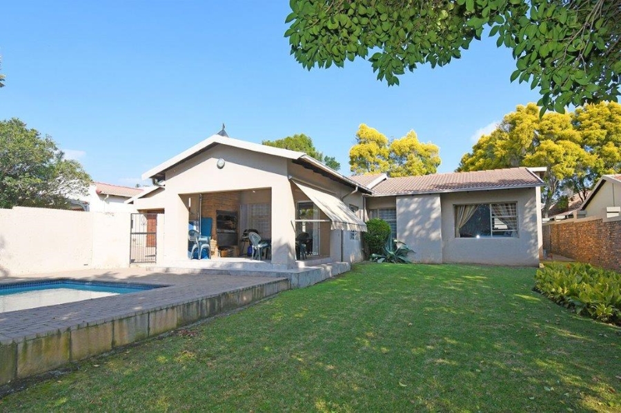 3 Bedroom Property for Sale in Marais Steyn Park Gauteng