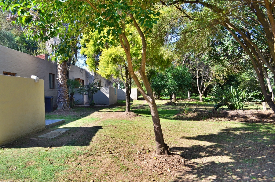 6 Bedroom Property for Sale in Beaulieu Gauteng
