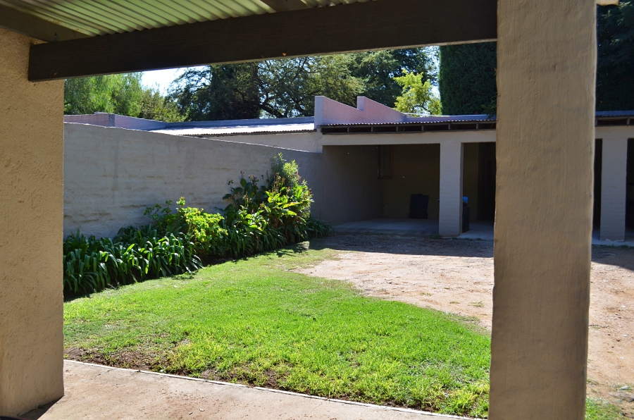 6 Bedroom Property for Sale in Beaulieu Gauteng