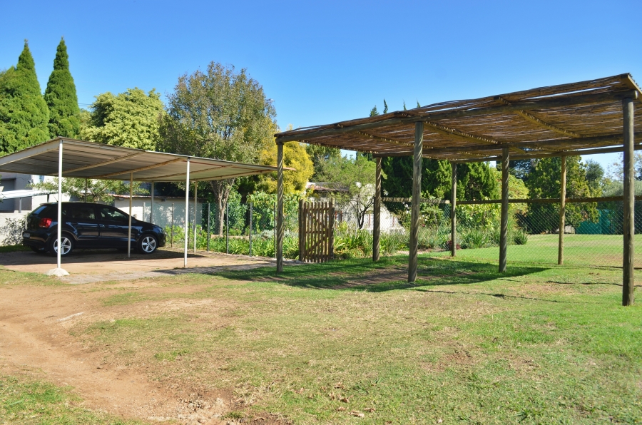 6 Bedroom Property for Sale in Beaulieu Gauteng