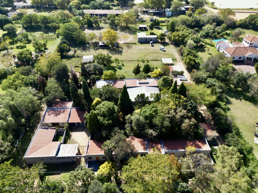 6 Bedroom Property for Sale in Beaulieu Gauteng