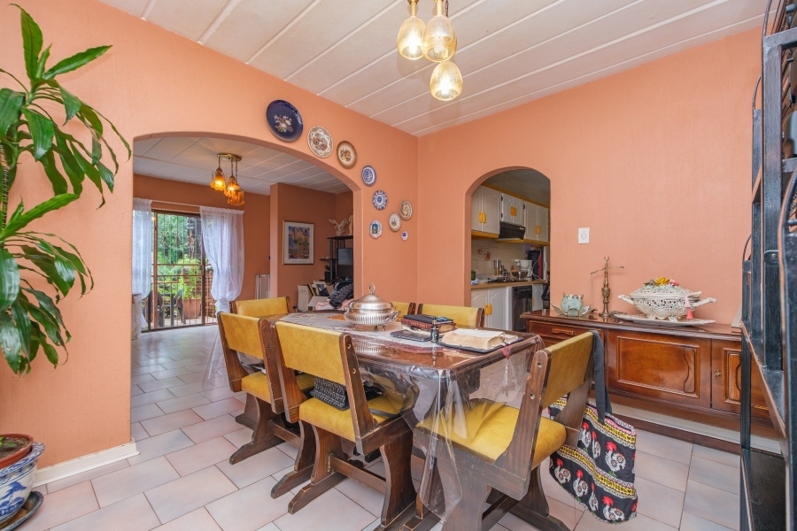 3 Bedroom Property for Sale in Radiokop Gauteng