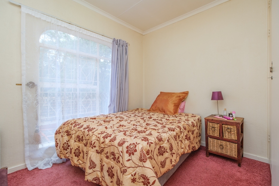 3 Bedroom Property for Sale in Radiokop Gauteng