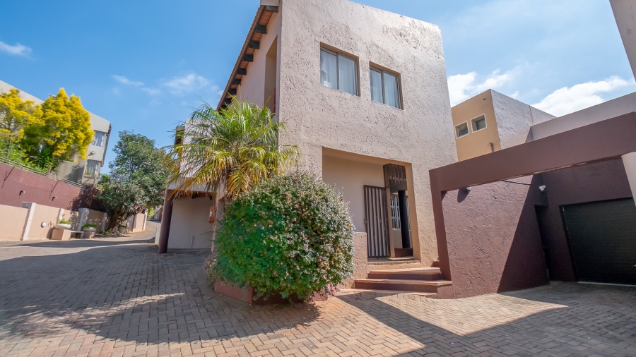 2 Bedroom Property for Sale in Northcliff Gauteng