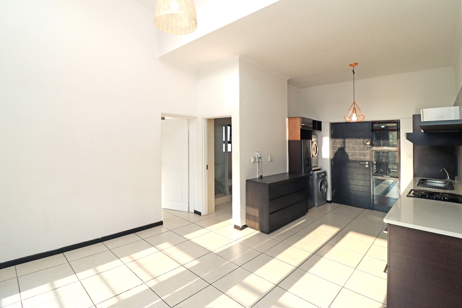 1 Bedroom Property for Sale in Greenstone Hill Gauteng