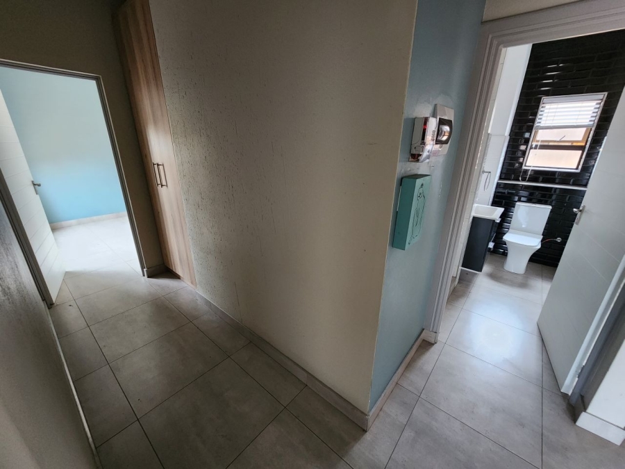 2 Bedroom Property for Sale in Ravenswood Gauteng