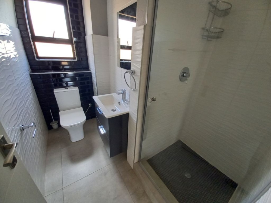 2 Bedroom Property for Sale in Ravenswood Gauteng