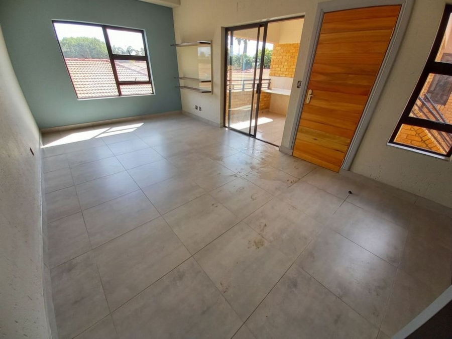 2 Bedroom Property for Sale in Ravenswood Gauteng