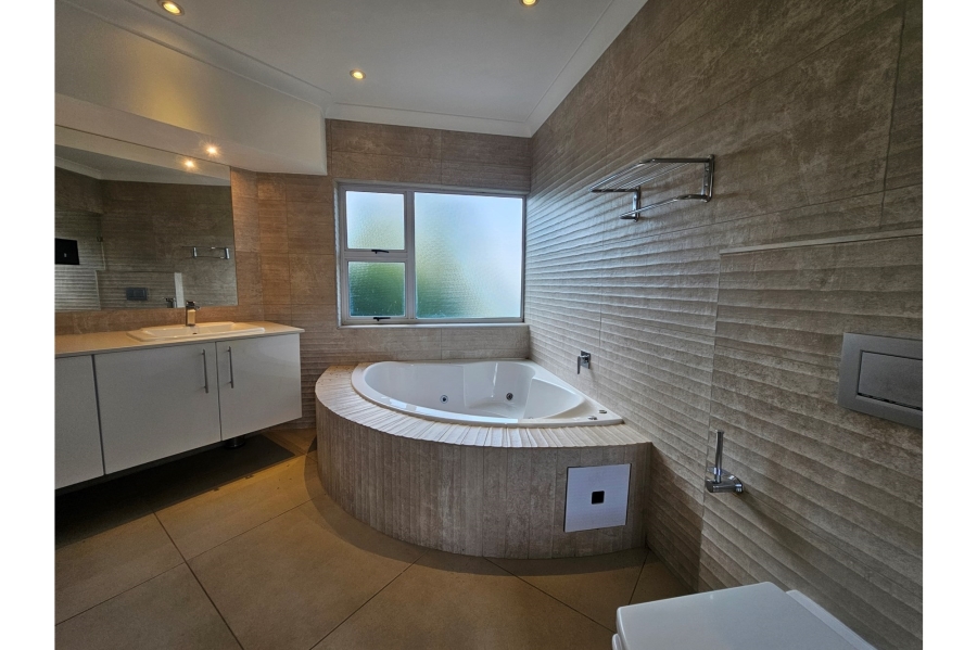 3 Bedroom Property for Sale in Morningside Gauteng