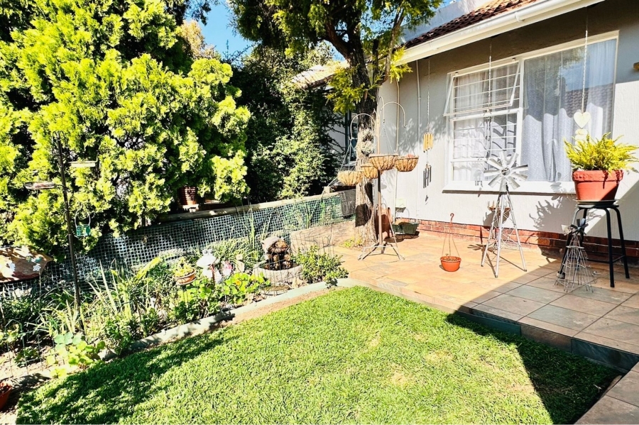 2 Bedroom Property for Sale in North Riding Gauteng