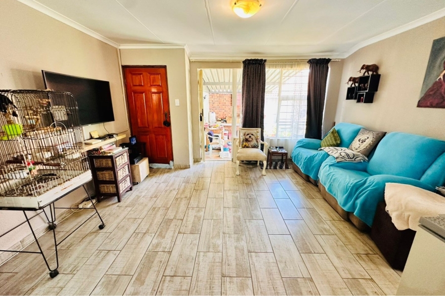 2 Bedroom Property for Sale in North Riding Gauteng