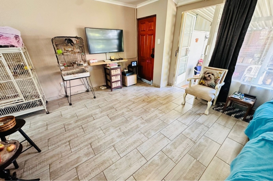 2 Bedroom Property for Sale in North Riding Gauteng