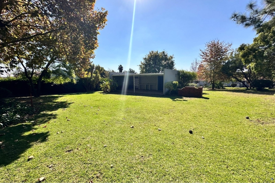 2 Bedroom Property for Sale in North Riding Gauteng