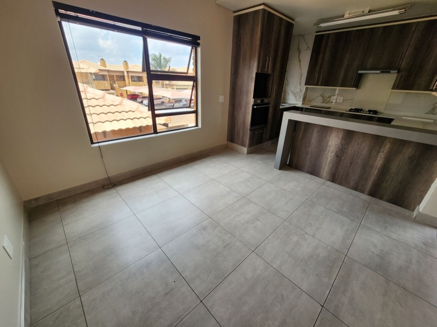 2 Bedroom Property for Sale in Ravenswood Gauteng