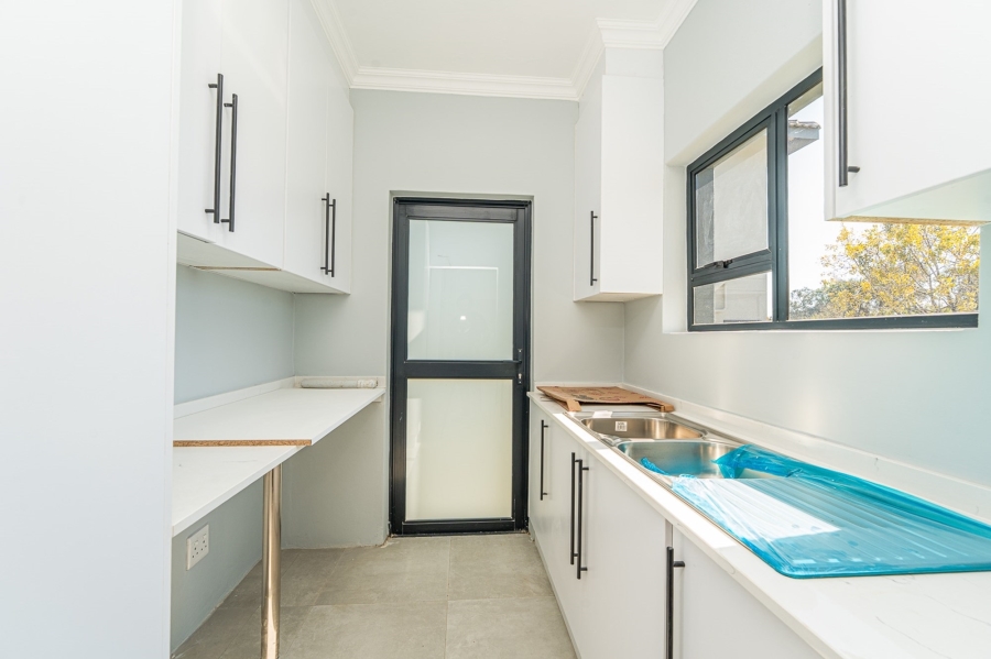 3 Bedroom Property for Sale in North Riding Gauteng