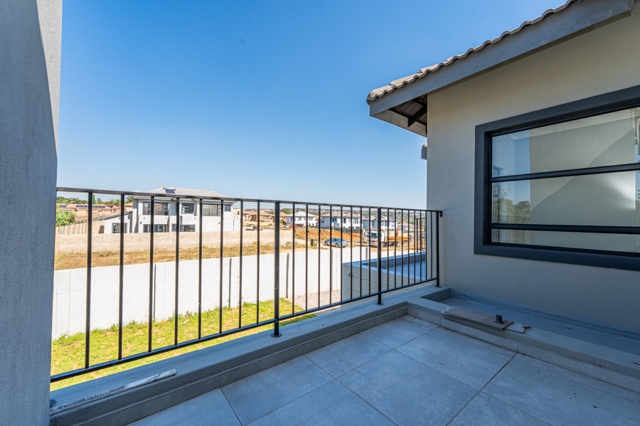 3 Bedroom Property for Sale in North Riding Gauteng