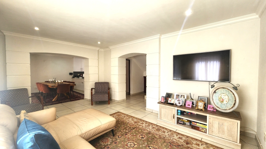 3 Bedroom Property for Sale in Moreleta Park Gauteng