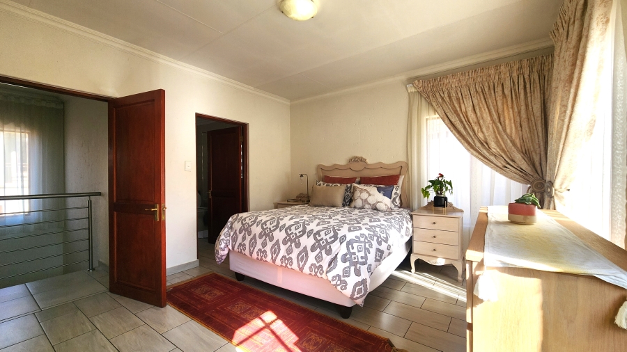 3 Bedroom Property for Sale in Moreleta Park Gauteng