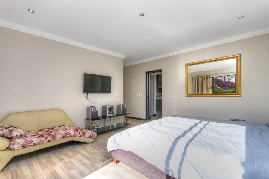 3 Bedroom Property for Sale in Morningside Gauteng