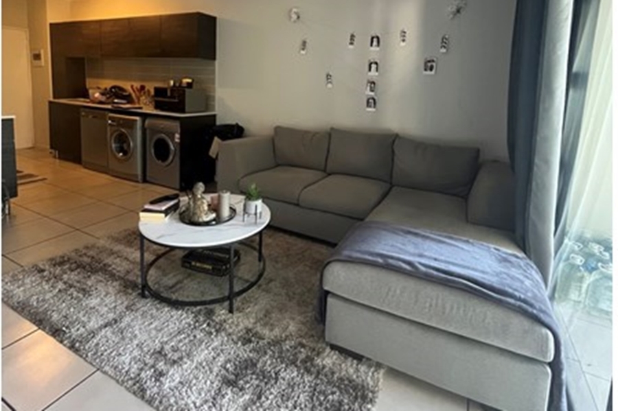 1 Bedroom Property for Sale in Olivedale Gauteng