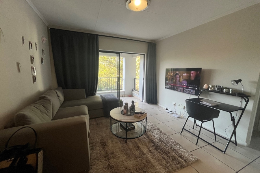 1 Bedroom Property for Sale in Olivedale Gauteng
