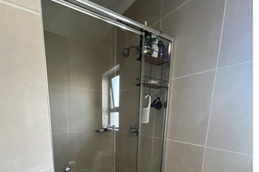 1 Bedroom Property for Sale in Olivedale Gauteng