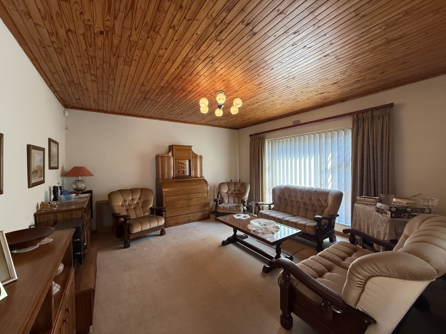 3 Bedroom Property for Sale in Wilro Park Gauteng