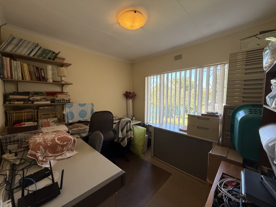 3 Bedroom Property for Sale in Wilro Park Gauteng