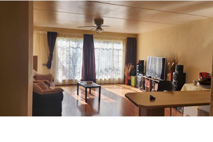 2 Bedroom Property for Sale in Florida Gauteng